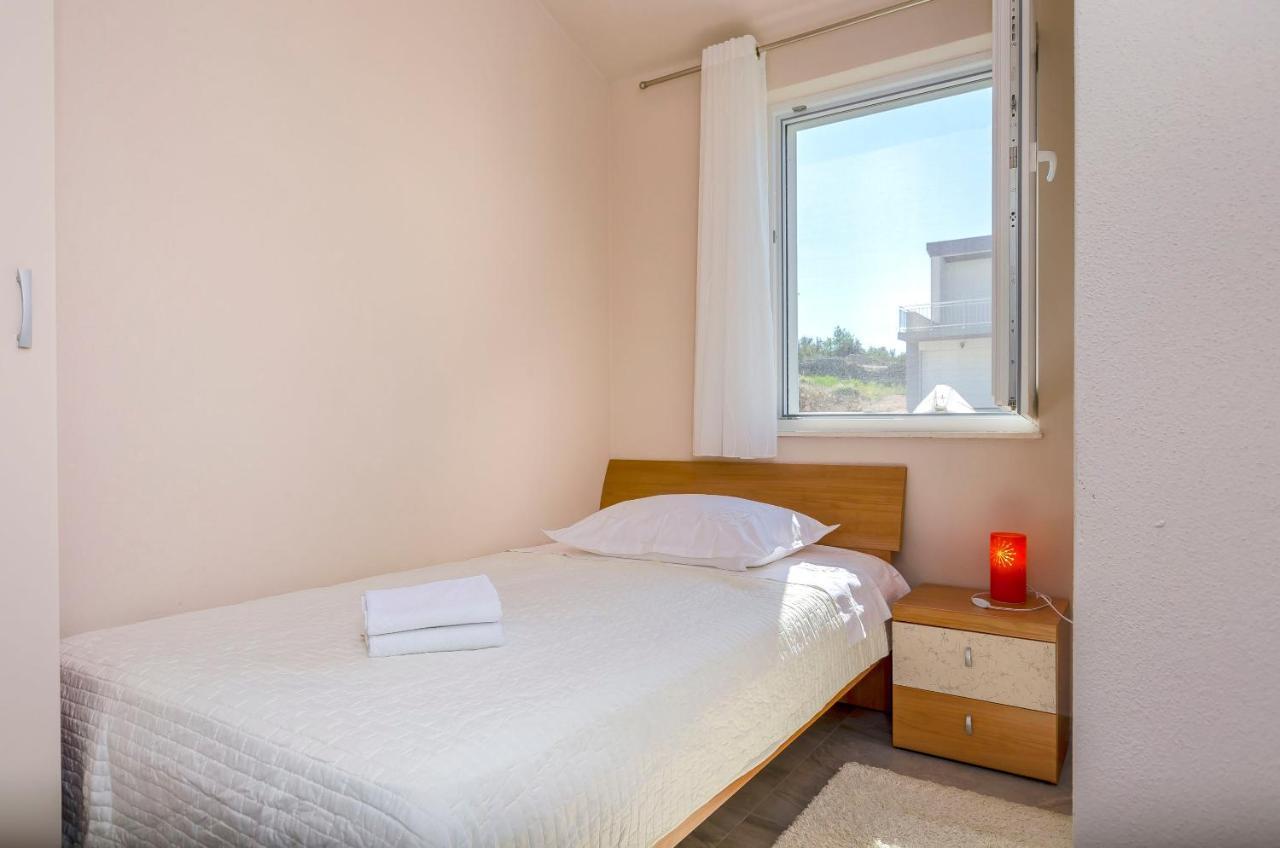 Apartments Katic Razanj Exterior photo