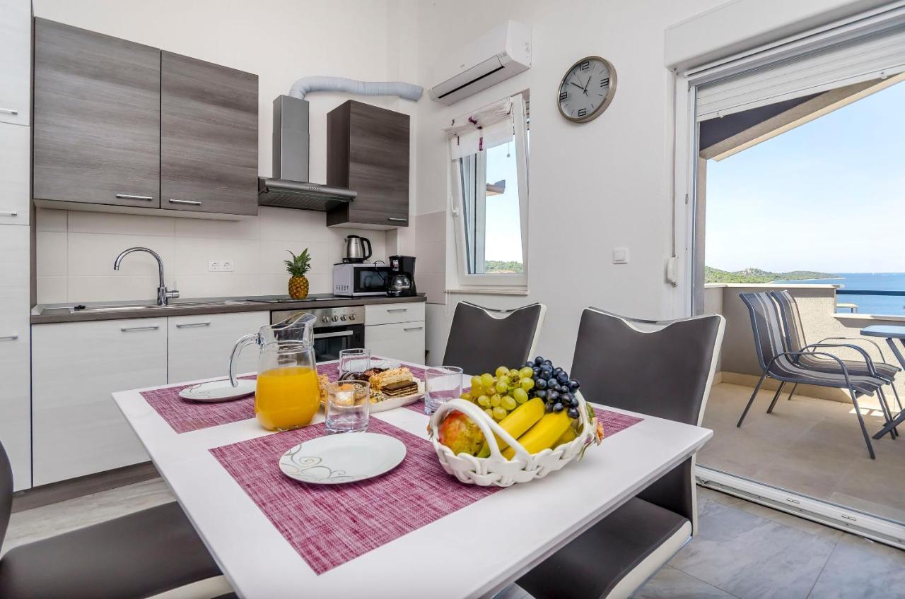 Apartments Katic Razanj Exterior photo